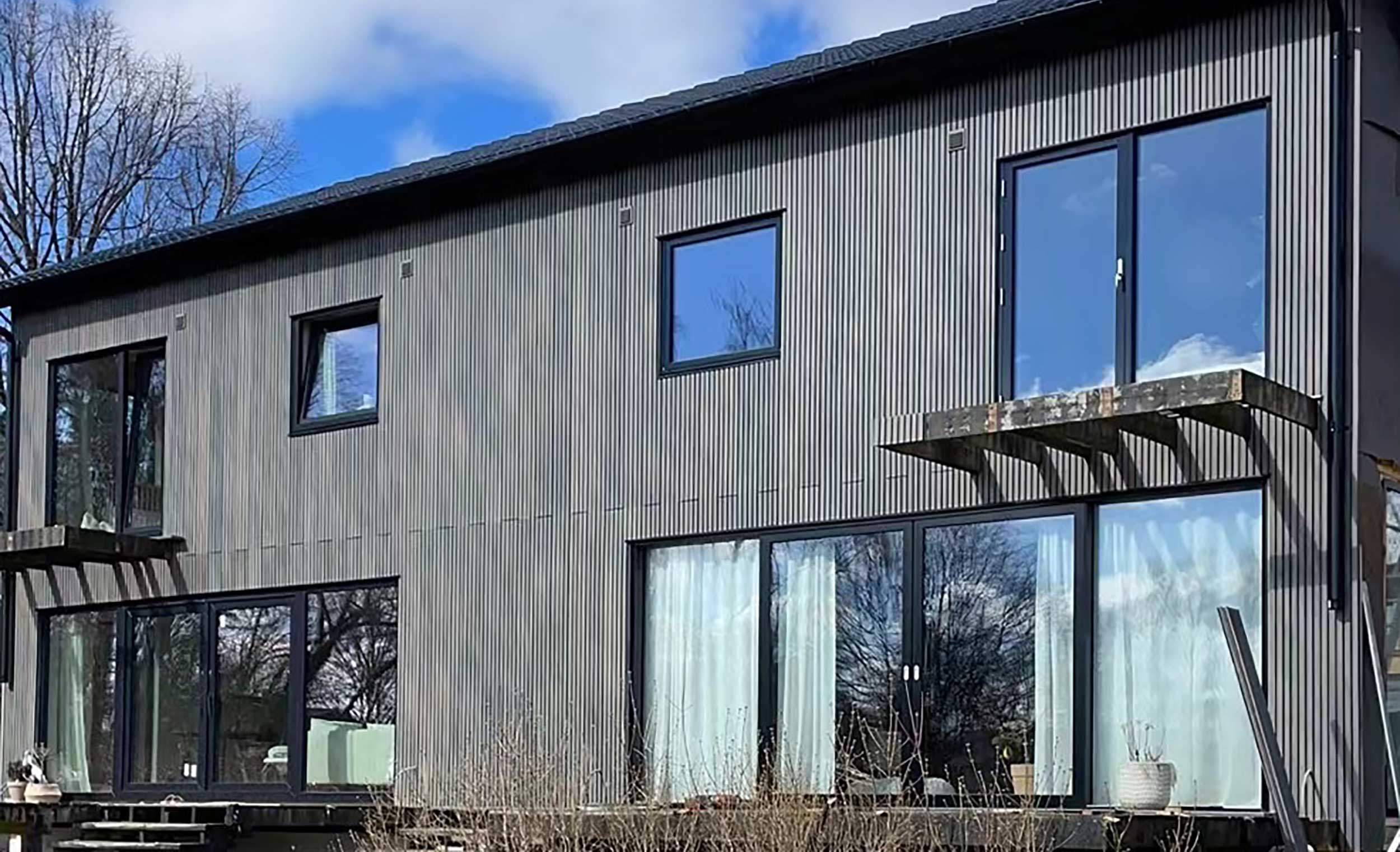 Bison Composite Cladding in Grey